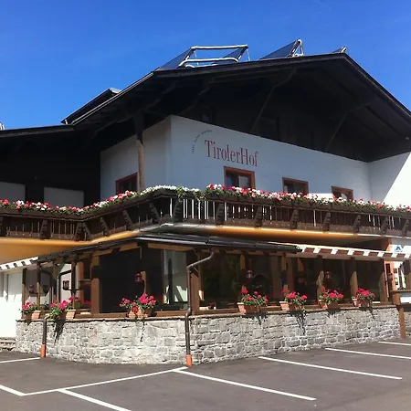 Hotel Tirolerhof 3*