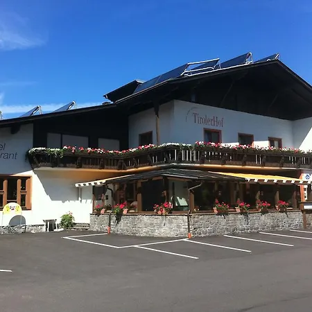 Tirolerhof Hotel 3*